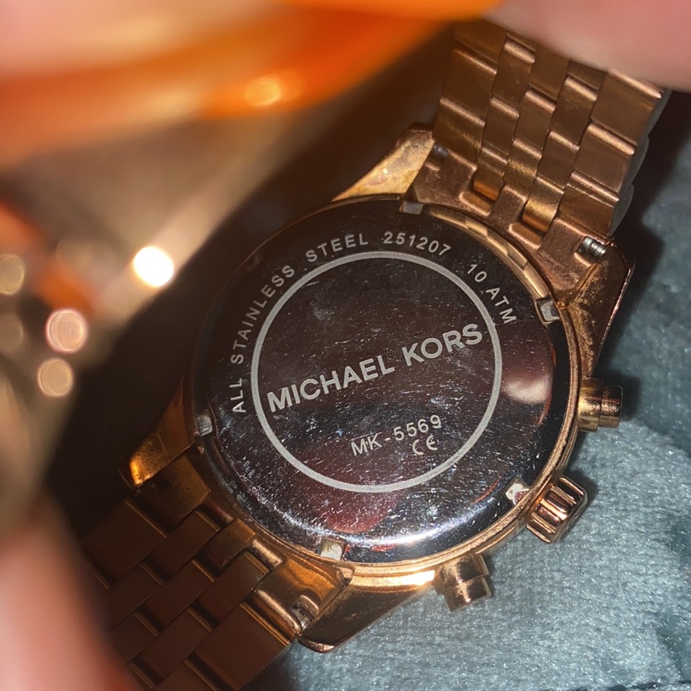 Michael Kors - Picture 4 of 5